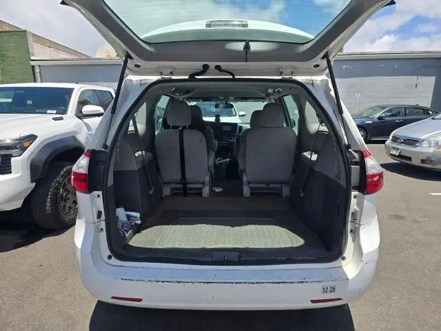 2015 Toyota Sienna L 7 Passenger