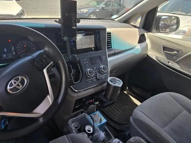 2015 Toyota Sienna L 7 Passenger