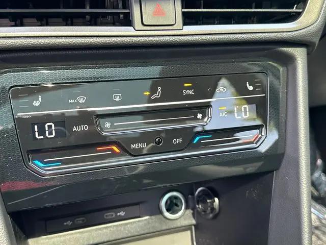 2026 Volkswagen Taos SE Black