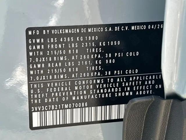2026 Volkswagen Taos SE Black