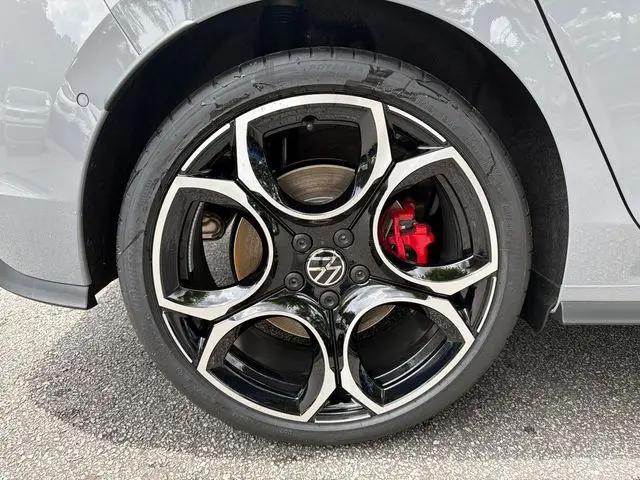 2026 Volkswagen Golf GTI Autobahn