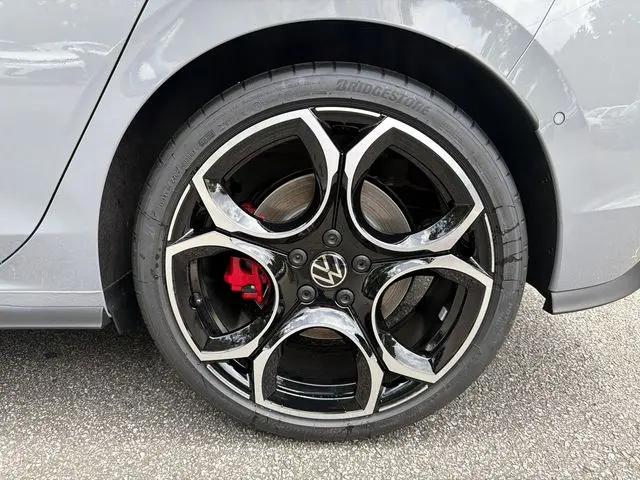 2026 Volkswagen Golf GTI Autobahn
