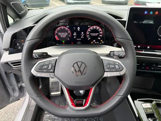 2026 Volkswagen Golf GTI Autobahn