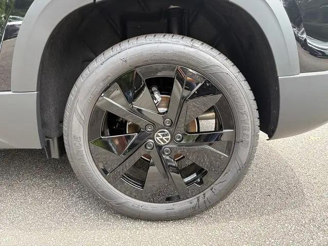 2026 Volkswagen Taos SE