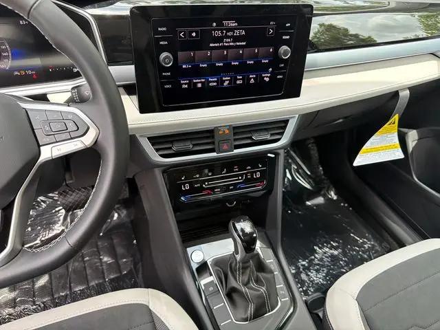 2026 Volkswagen Taos SE