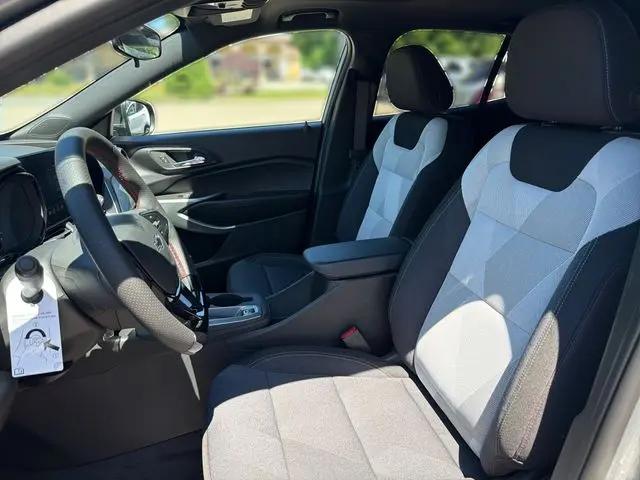 2026 Chevrolet Trax FWD 1RS