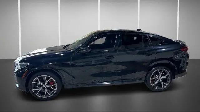 2021 BMW X6 M50i
