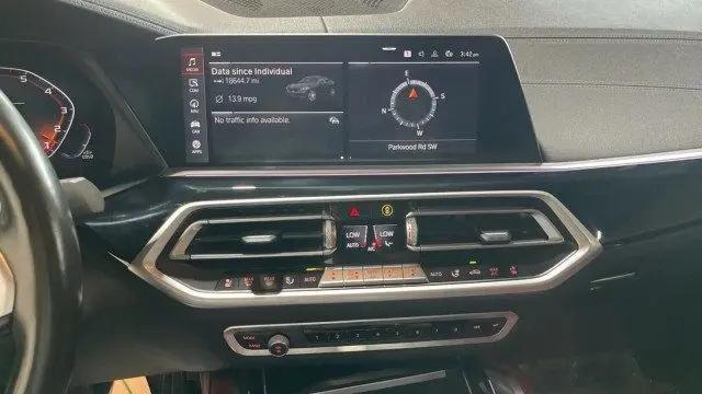 2021 BMW X6 M50i