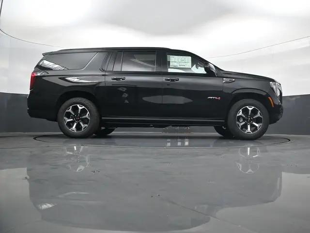 2026 GMC Yukon XL 4WD AT4