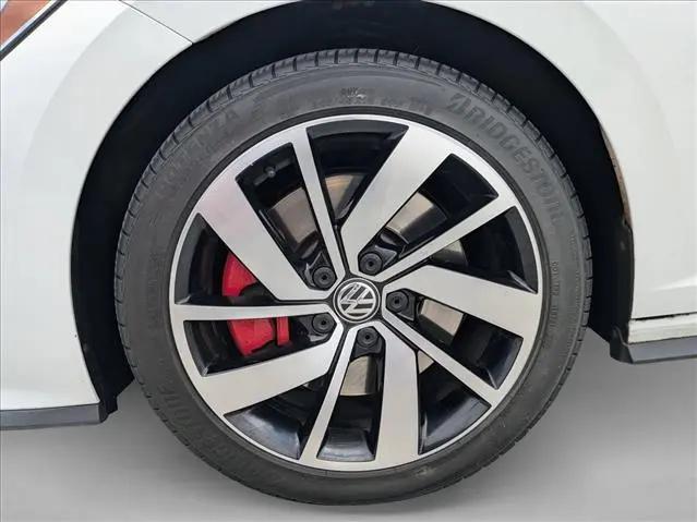2019 Volkswagen Jetta GLI 2.0T S