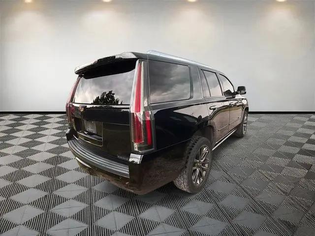 2019 Cadillac Escalade Platinum