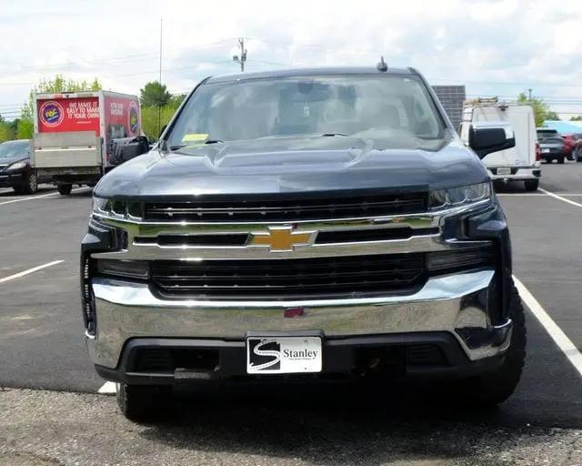 2022 Chevrolet Silverado 1500 4WD Crew Cab Short Bed LT with 2FL