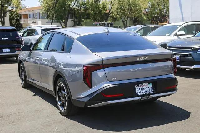 2025 Kia K4 EX