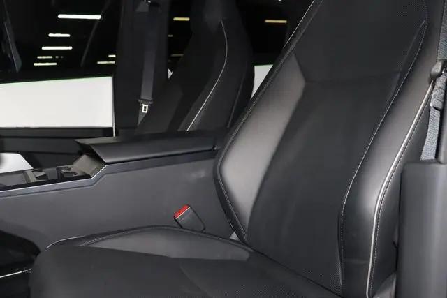 2024 Tesla Cybertruck All-Wheel Drive