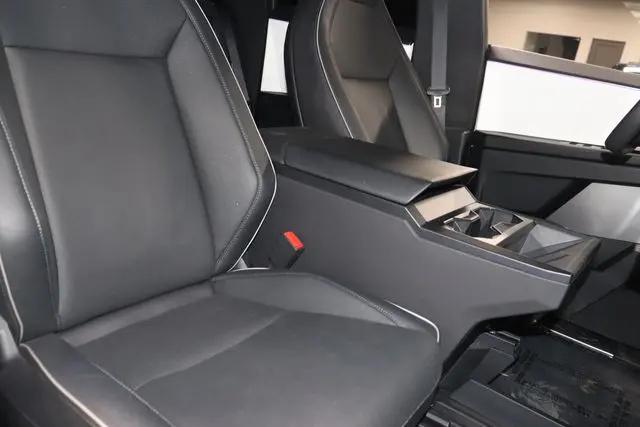 2024 Tesla Cybertruck All-Wheel Drive