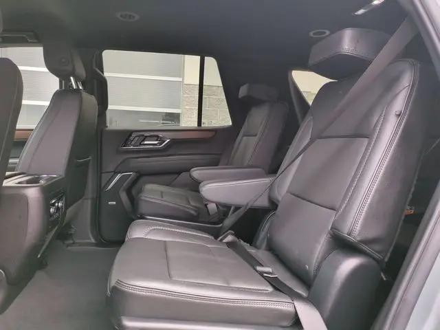 2025 GMC Yukon 4WD Denali