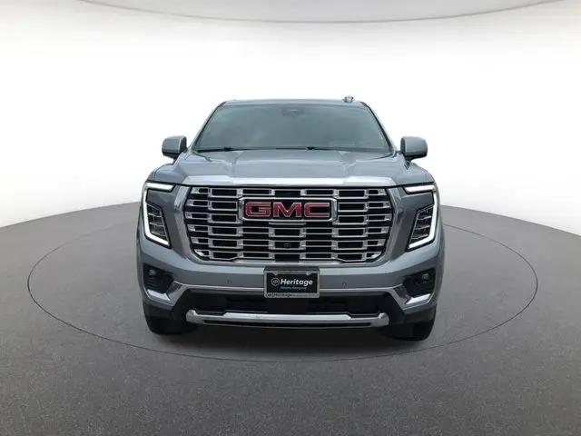 2025 GMC Yukon 4WD Denali