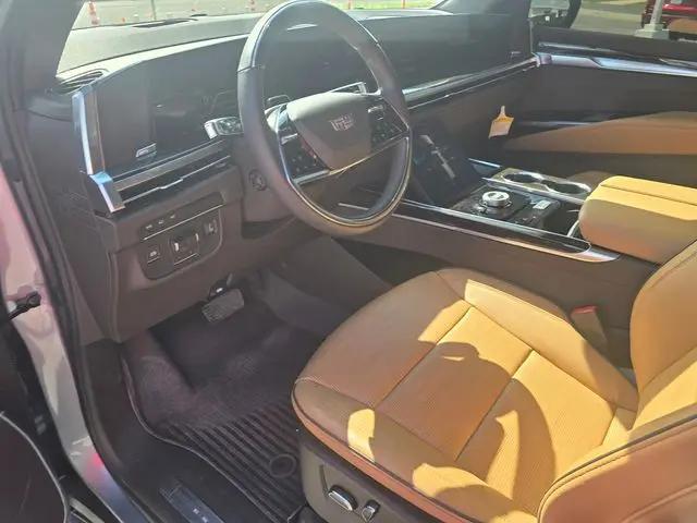 2025 Cadillac Escalade ESV Premium Luxury