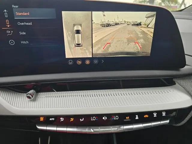 2026 Cadillac iQ Luxury
