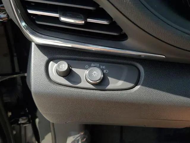 2026 Buick NV Preferred FWD