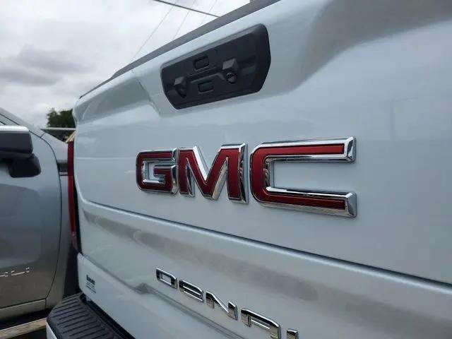 2026 GMC Sierra 1500 Crew Cab, Short Bed, Denali, 4WD