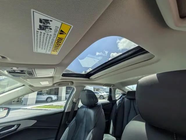 2025 Acura TLX Technology Package