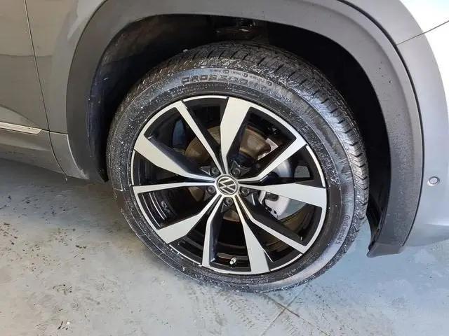 2024 Volkswagen Atlas Cross Sport 2.0T SEL Premium R-Line