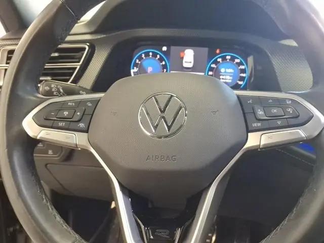 2024 Volkswagen Atlas Cross Sport 2.0T SEL Premium R-Line