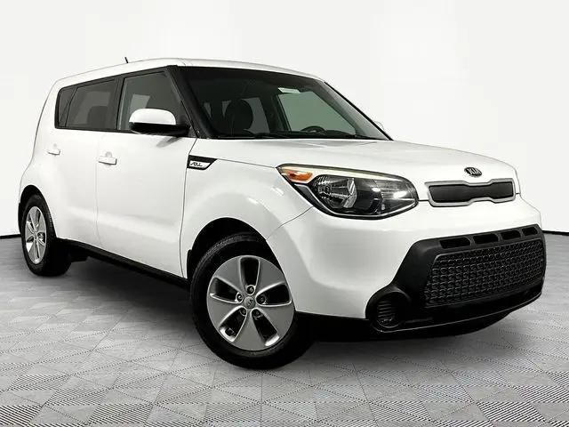 2016 Kia Soul Base
