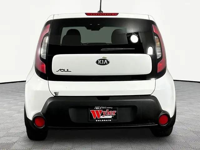 2016 Kia Soul Base