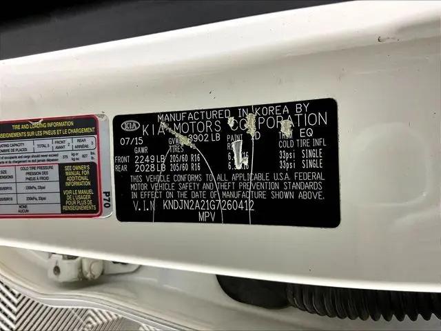 2016 Kia Soul Base