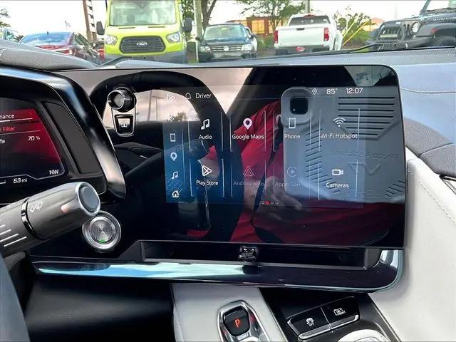 2025 Chevrolet Corvette Stingray RWD Convertible 2LT