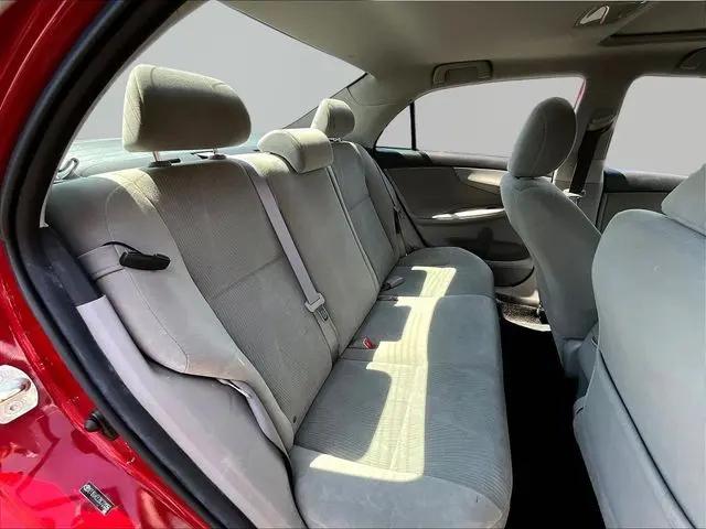 2011 Toyota Corolla LE