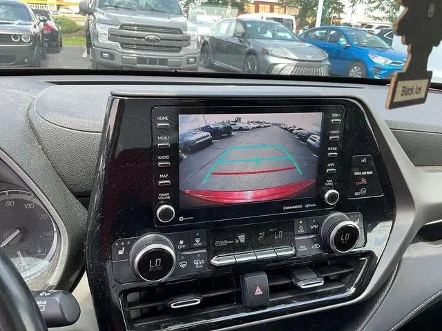 2021 Toyota Highlander XLE