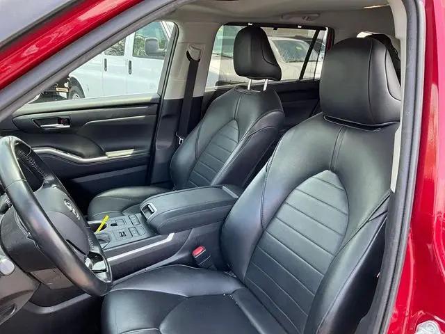 2021 Toyota Highlander XLE