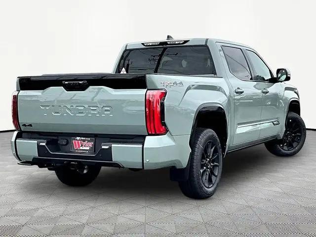 2026 Toyota Tundra Platinum CrewMax 5.5' Bed