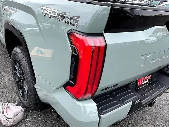 2026 Toyota Tundra Platinum CrewMax 5.5' Bed