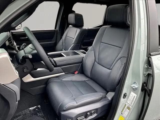2026 Toyota Tundra Platinum CrewMax 5.5' Bed