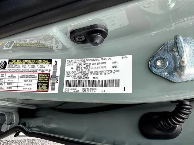 2026 Toyota Tundra Platinum CrewMax 5.5' Bed