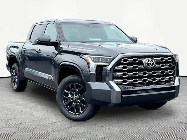2026 Toyota Tundra Platinum CrewMax 5.5' Bed