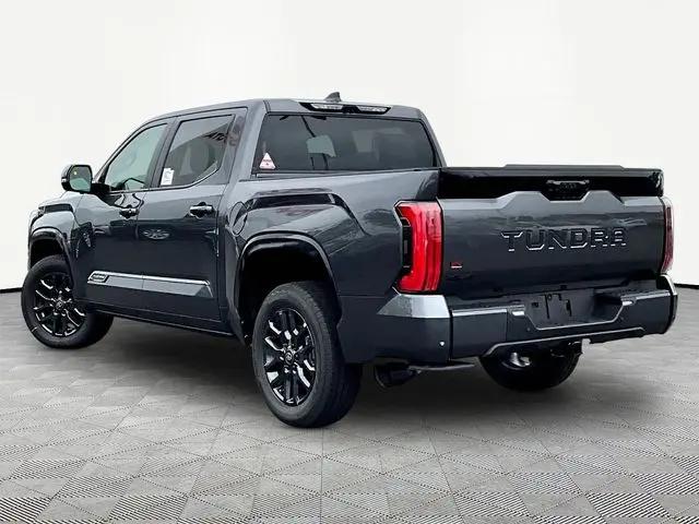 2026 Toyota Tundra Platinum CrewMax 5.5' Bed