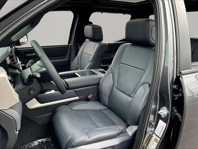 2026 Toyota Tundra Platinum CrewMax 5.5' Bed