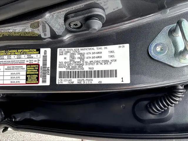 2026 Toyota Tundra Platinum CrewMax 5.5' Bed