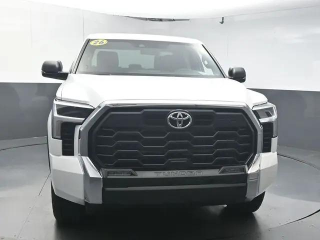 2026 Toyota Tundra SR5 CrewMax 5.5' Bed