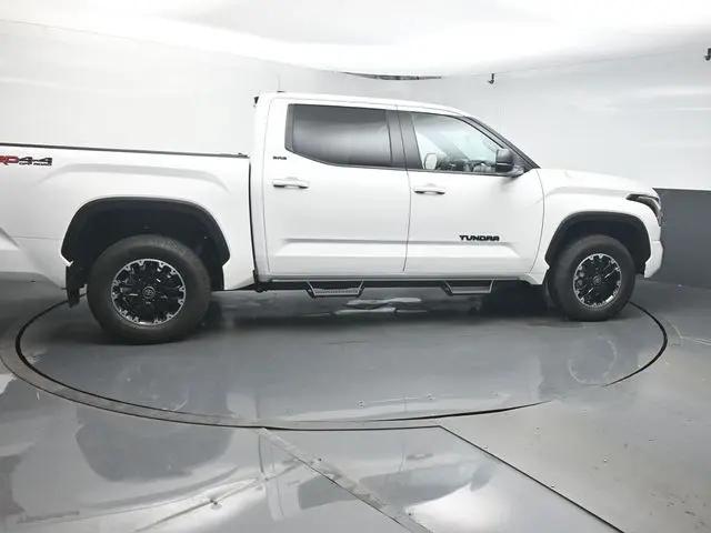 2026 Toyota Tundra SR5 CrewMax 5.5' Bed
