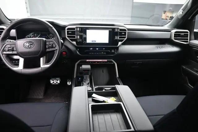 2026 Toyota Tundra SR5 CrewMax 5.5' Bed