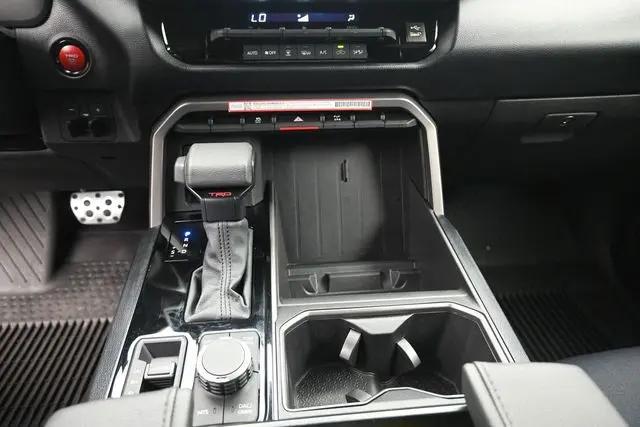 2026 Toyota Tundra SR5 CrewMax 5.5' Bed