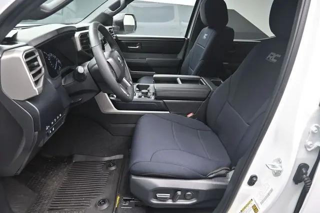 2026 Toyota Tundra SR5 CrewMax 5.5' Bed