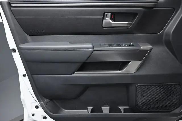 2026 Toyota Tundra SR5 CrewMax 5.5' Bed