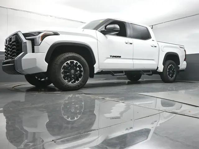 2026 Toyota Tundra SR5 CrewMax 5.5' Bed